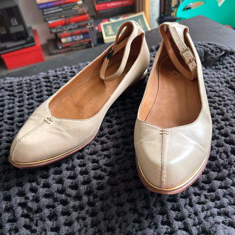 John Fluevog Jen ankle strap flats. W8